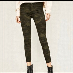 𝅺Z1975 Denim Zara Camouflage Skinny  pants Size 2